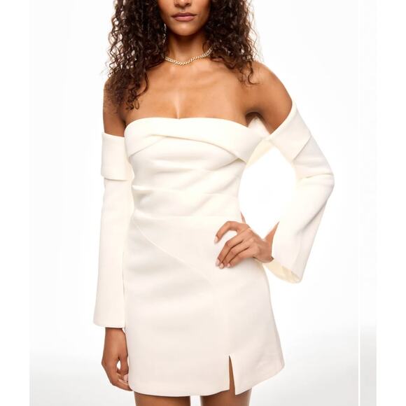 Tojha White Off The Shoulder Mini Dress MEDIUM Scuba Cocktail Ruched Bridal $335 - Picture 1 of 13